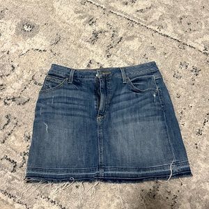 Joe’s denim mini skirt size 29.